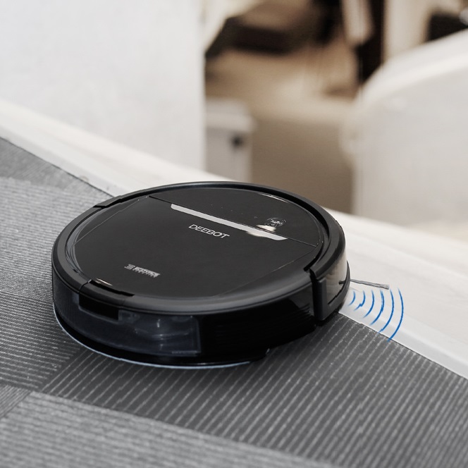 Nhà có trẻ nhỏ, thú cưng? Ecovacs Deebot Ozmo Thái Nguyên là trợ thủ không thể thiếu