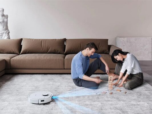 Robot lau nhà Ecovacs Deebot T9 và T9 Plus khác nhau gì? Nên chọn loại nào?