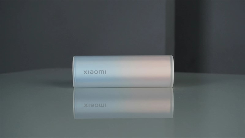 Xiaomi ra mắt sạc dự phòng Lipstick Power Bank